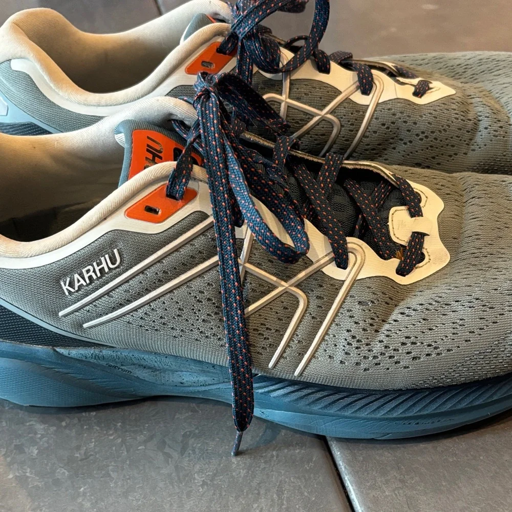 Karhu Men's Performance Fusion 3.5 Athletic Shoes in Gray and Blue - Picture 3 of 8